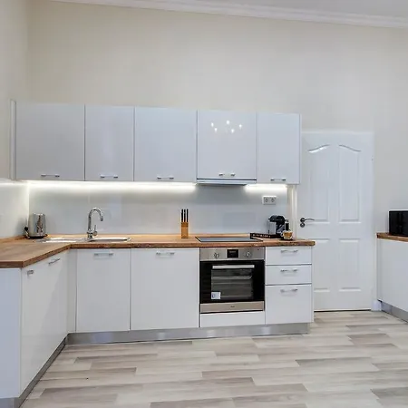 Lejlighed Your Near Parliament *